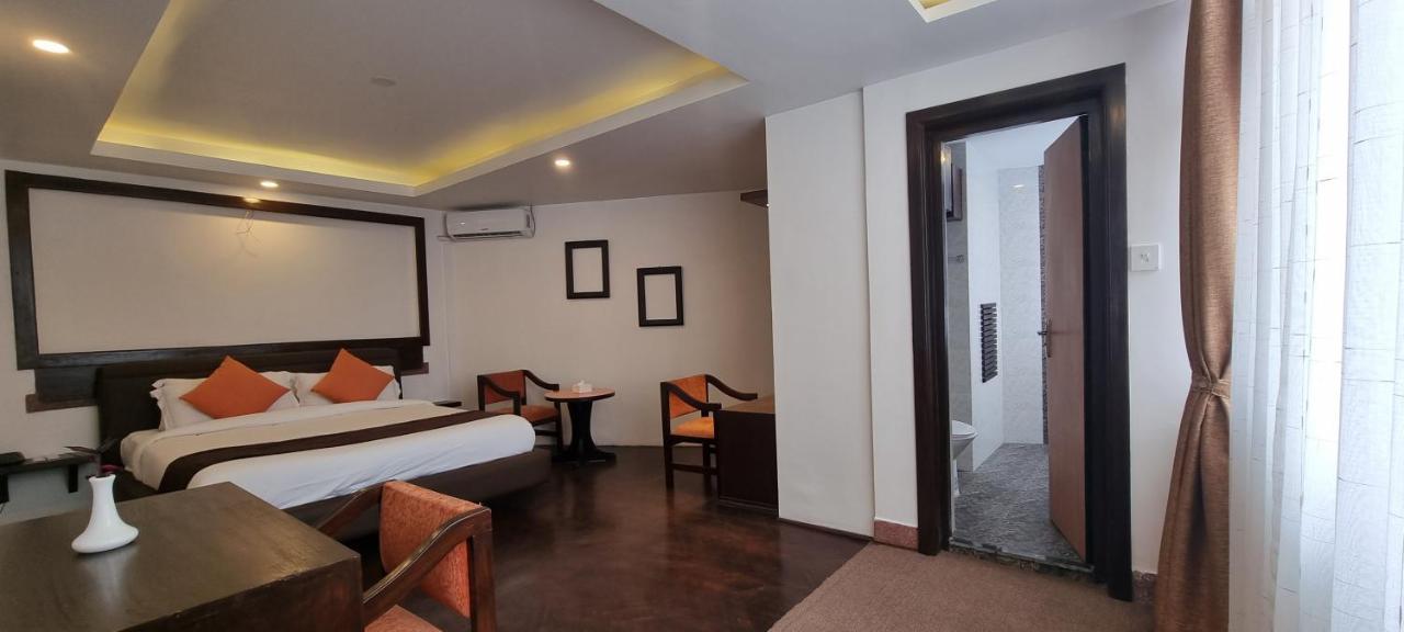 Durbar Hotel&Residence Kathmandu Buitenkant foto
