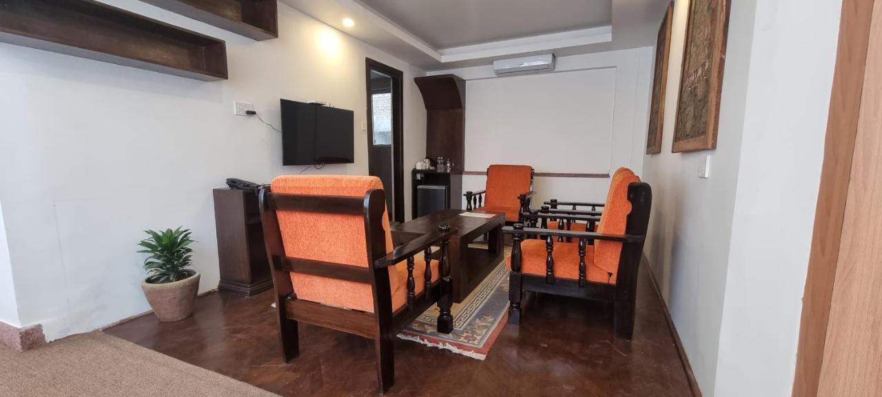 Durbar Hotel&Residence Kathmandu Buitenkant foto