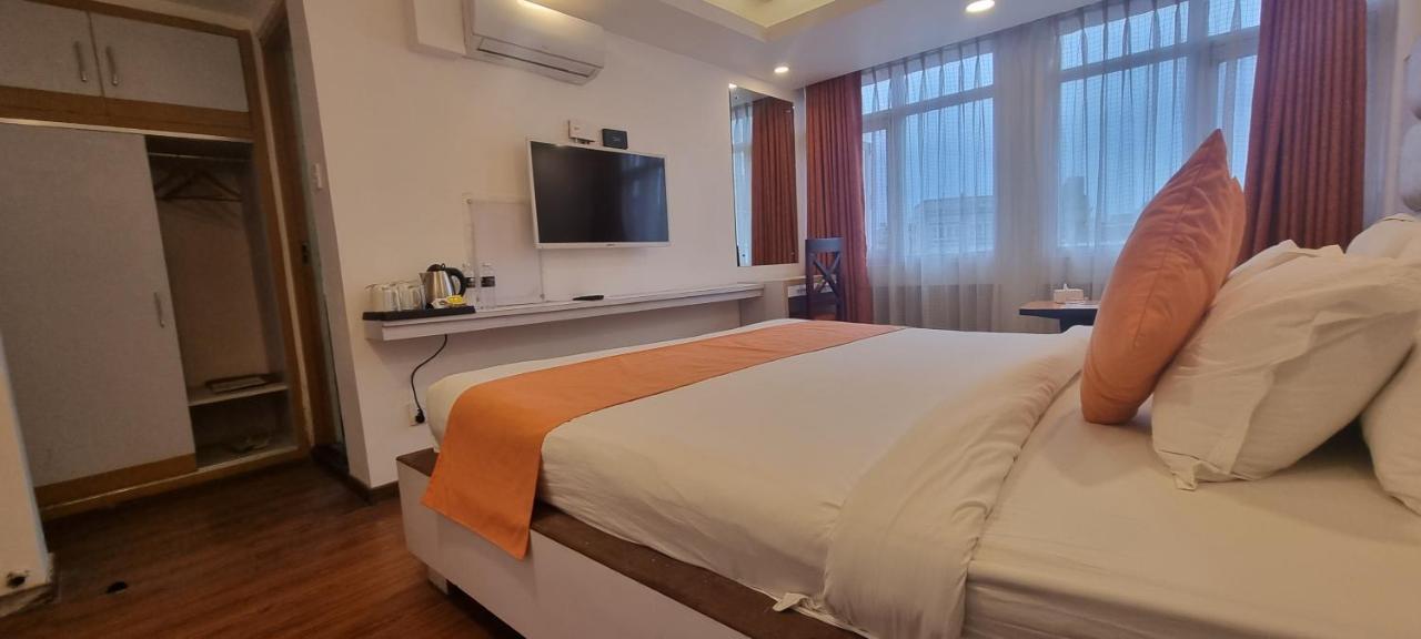 Durbar Hotel&Residence Kathmandu Buitenkant foto