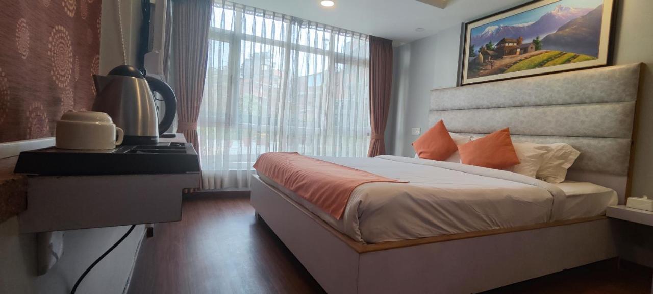 Durbar Hotel&Residence Kathmandu Buitenkant foto