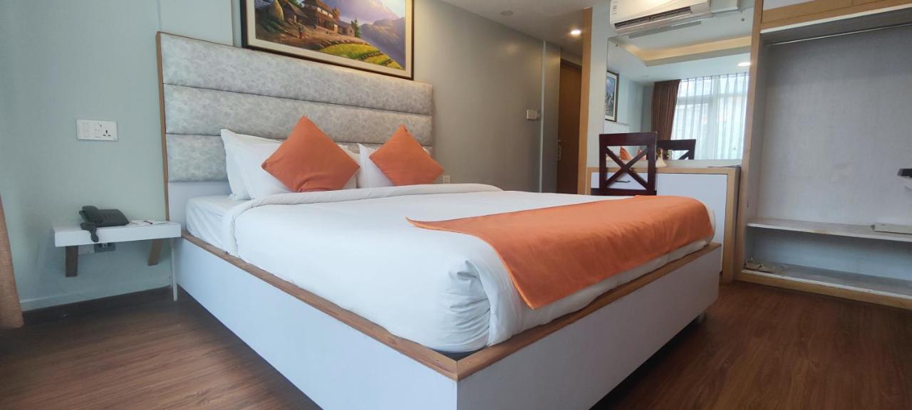 Durbar Hotel&Residence Kathmandu Buitenkant foto